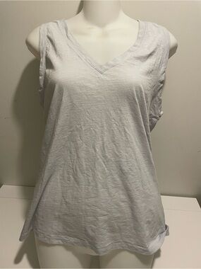 Madewell Brand Women's size Medium Cotton Baby Blue V Neck Sleeveless Tank Top